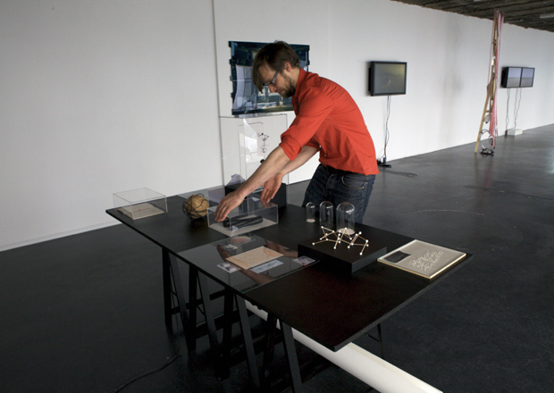 Transforming the content of the book into a table of contents, 2011, Galerie Lisi Haemmerle, Bregenz
