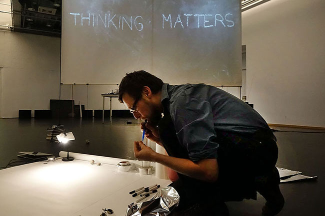 Nikolaus Gansterer, Thinking Matters Other Others – A Translecture, 2014, at Tanzquartier Vienna, Austria